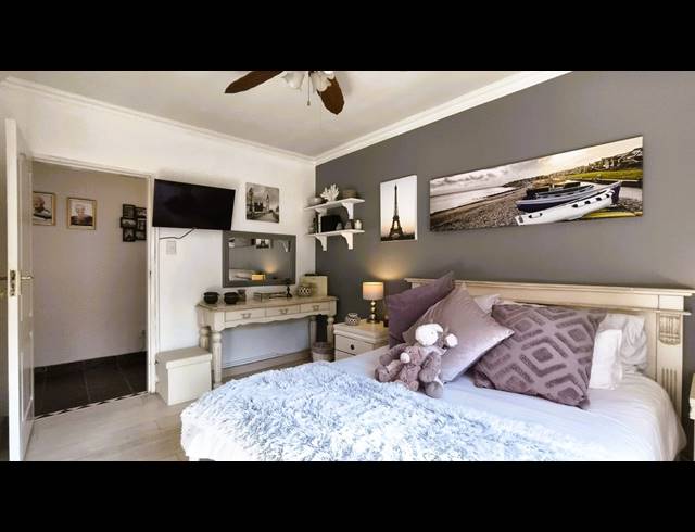 5 BEDROOM HOUSE FOR SALE IN BRENTWOOD PARK